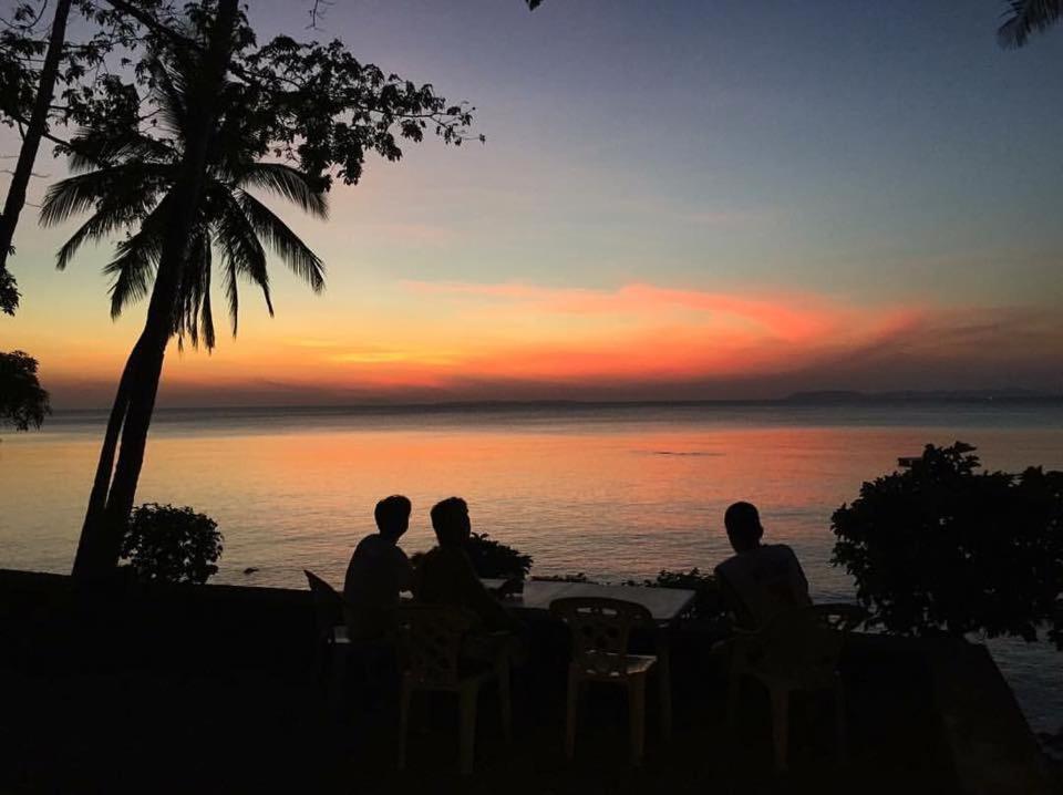 Villa Milagros Dive Inn Anilao Mabini  Exteriér fotografie