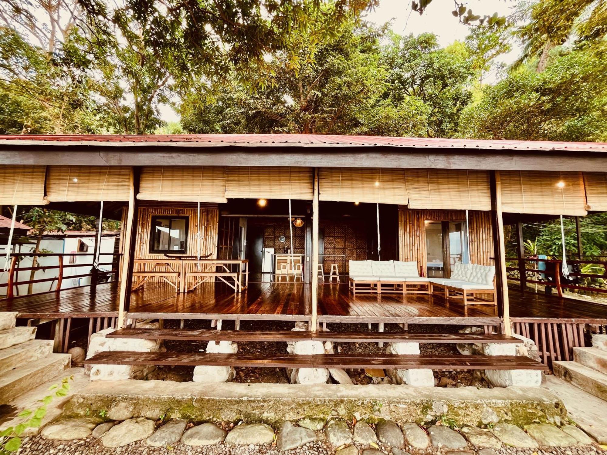 Villa Milagros Dive Inn Anilao Mabini  Exteriér fotografie